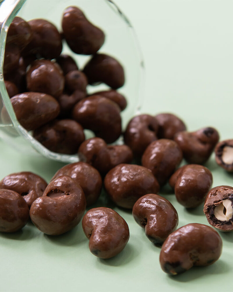Cashew Dragée - Milk Choco | Milk Choco Coated Whole Cashews | 120 gm